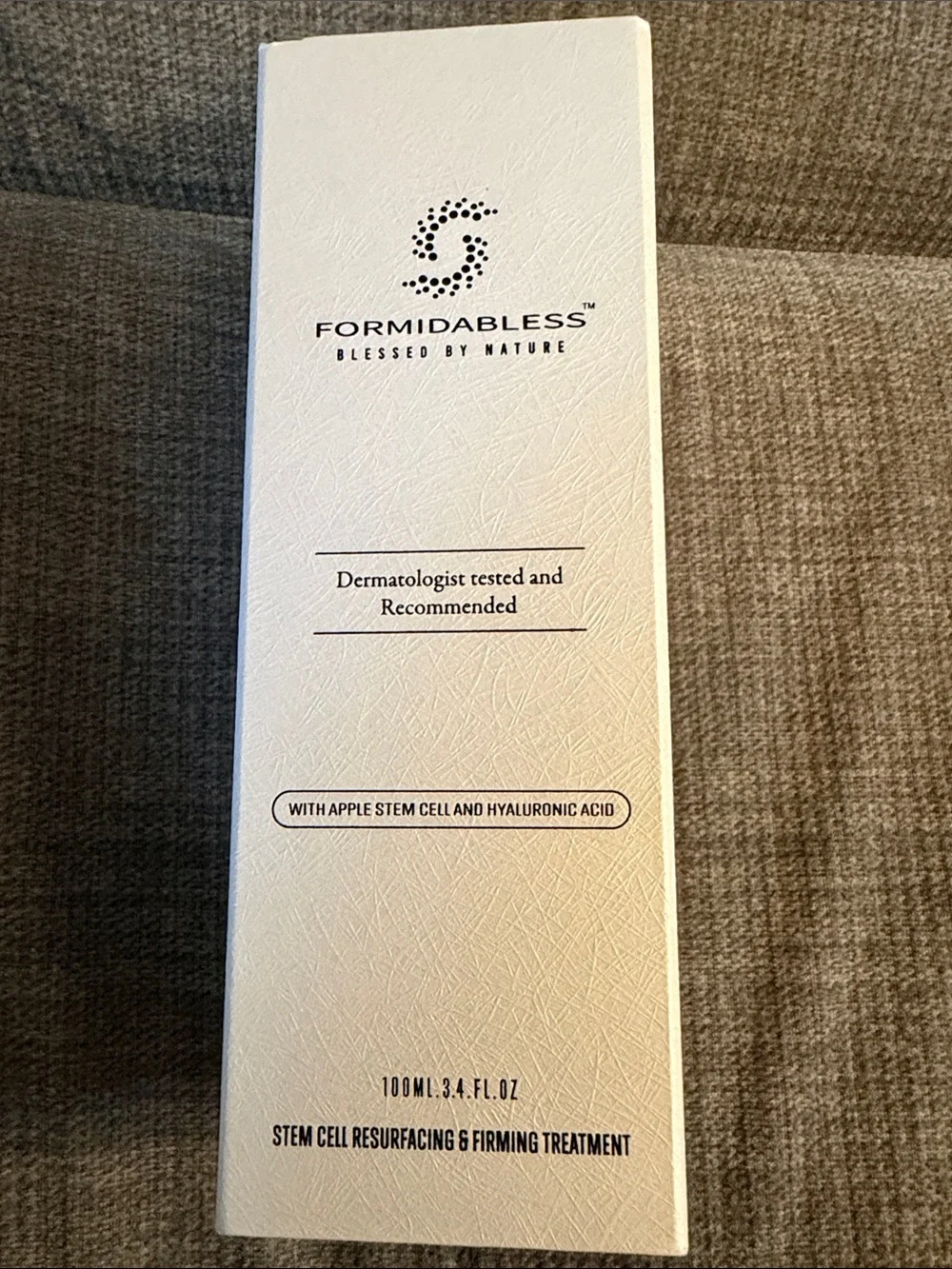 Stem Cell Resurfacing & Firming Treatment — With apple stem cell and hylauronic